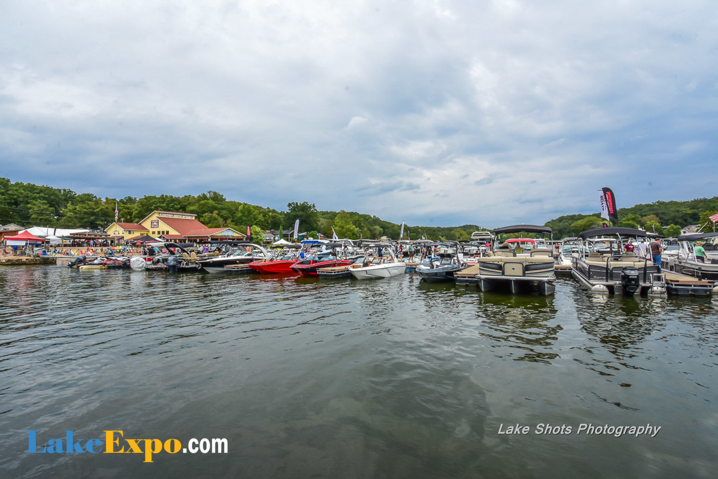 Fall In Water Boat Show-067.jpg